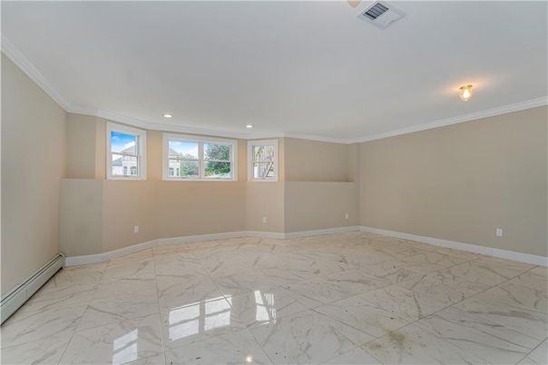 Empty room, Interior, Marble, Recessed Lighting