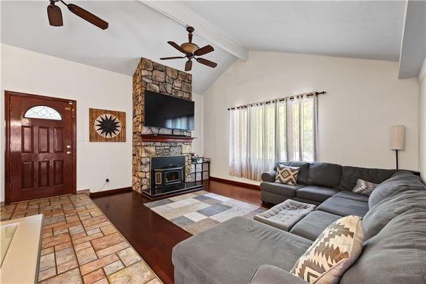 Fireplace, Interior, Living room