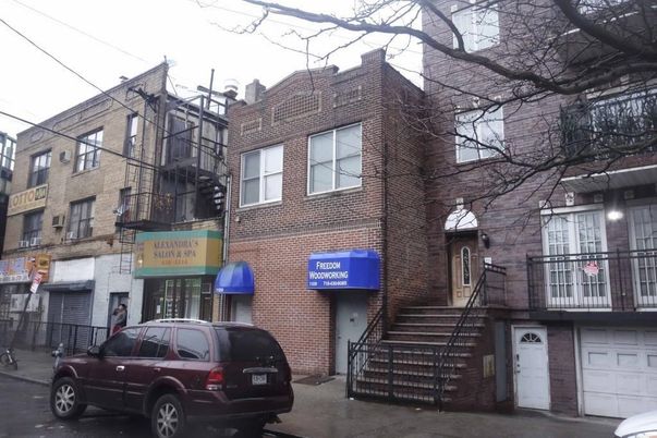 Attached, Exterior, Facade, Brick Facade, Rowhouse