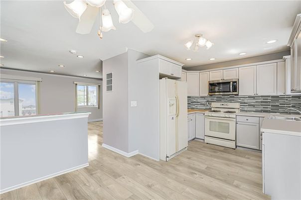 Interior, Kitchen, Recessed Lighting, Wood Texture Flooring