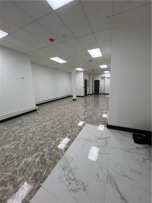 Empty room, Interior, Marble, Recessed Lighting