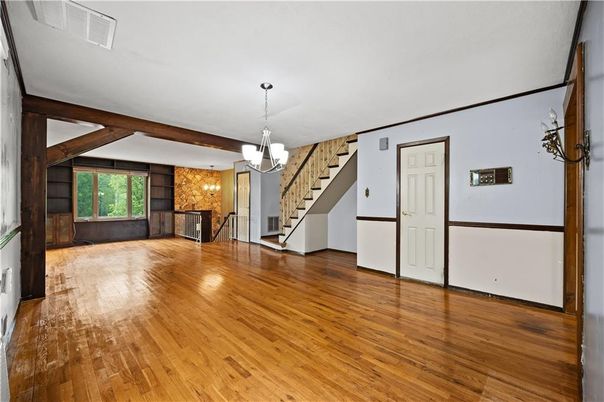 Empty room, Interior, Pendant Lights, Wood Texture Flooring