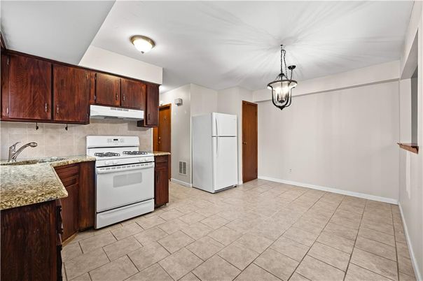 Interior, Kitchen, Pendant Lights