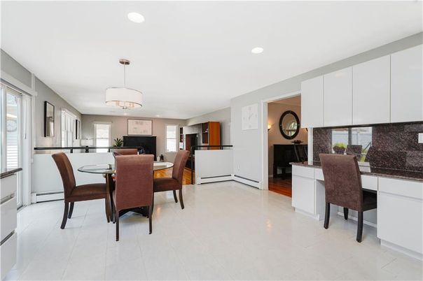 Chandelier, Dining room, Interior, Kitchen, Recessed Lighting