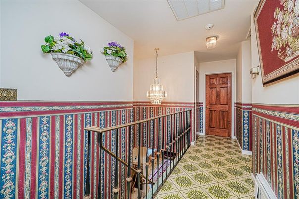 Chandelier, Interior, Pendant Lights