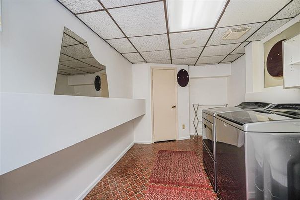 Interior, Washer