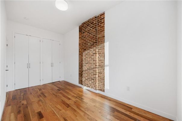 Empty room, Interior, Stone Walls, Wood Texture Flooring