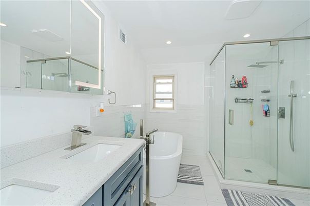 Bathroom, Dual Sink Vanities, Free Standing Baths, Glass Shower, Interior, Recessed Lighting