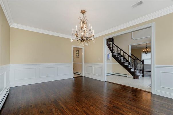 Chandelier, Empty room, Interior, Wood Texture Flooring