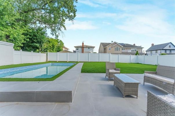 Backyard, Exterior, Pool