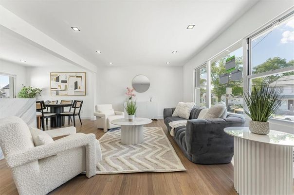 Dining room, Interior, Living room, Recessed Lighting, Wood Texture Flooring