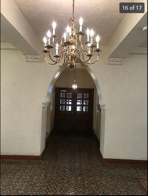 Chandelier, Interior