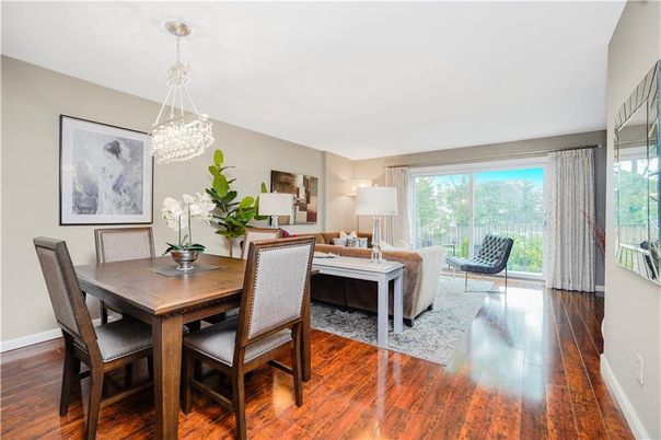 Chandelier, Dining room, Interior, Living room, Pendant Lights, Wood Texture Flooring