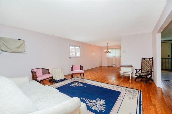 Chandelier, Interior, Wood Texture Flooring