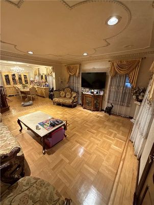 Chandelier, Interior, Living room, Recessed Lighting, Wood Texture Flooring