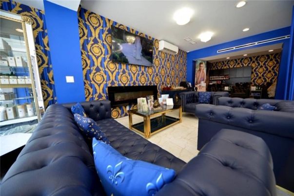 Fireplace, Interior, Living room, Recessed Lighting