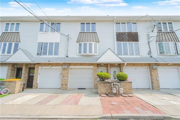 Attached, Exterior, Facade, Brick Facade, Rowhouse