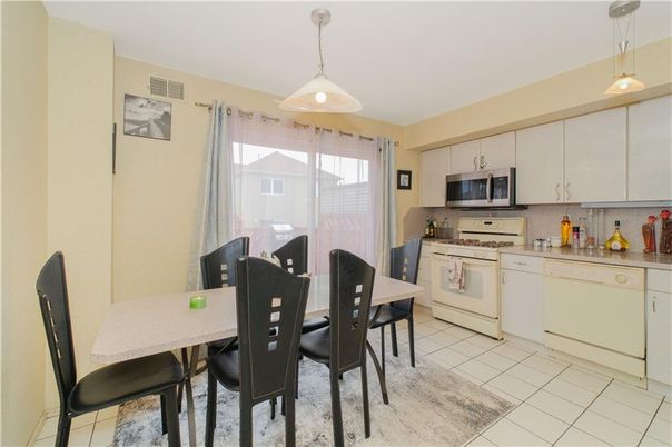 Dining room, Interior, Kitchen, Pendant Lights