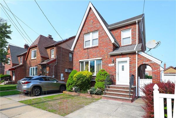 Exterior, Facade, Brick Facade, Tudor Revival