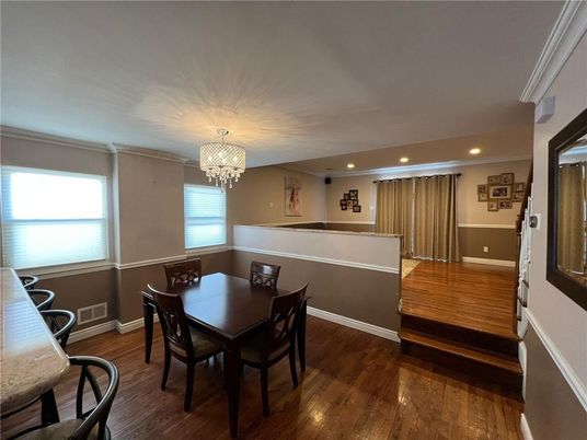 Chandelier, Dining room, Interior, Recessed Lighting, Wood Texture Flooring