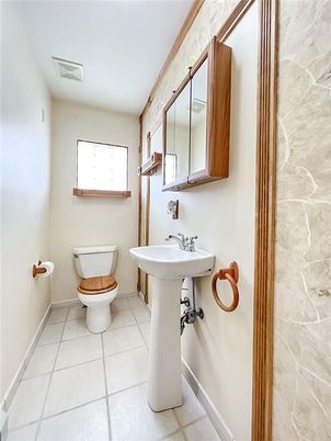 Bathroom, Interior