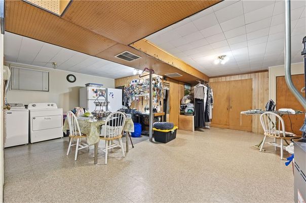 Dining room, Interior, Washer, Wooden Walls
