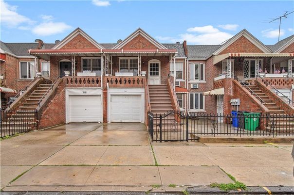 Attached, Exterior, Facade, Brick Facade, Rowhouse