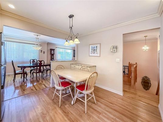 Chandelier, Dining room, Interior, Pendant Lights, Recessed Lighting, Wood Texture Flooring