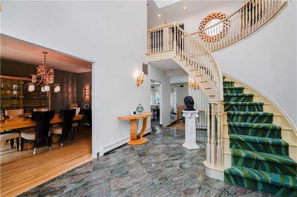 Chandelier, Dining room, Interior, Recessed Lighting, Wood Texture Flooring