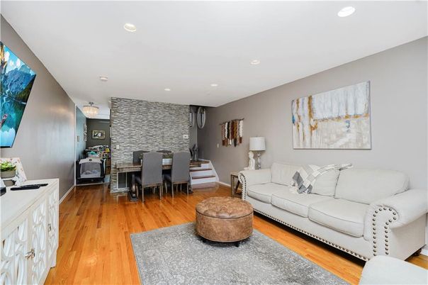 Dining room, Interior, Living room, Recessed Lighting, Wood Texture Flooring