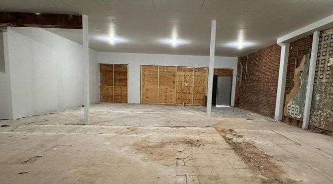 Empty room, Interior, Recessed Lighting, Stone Walls