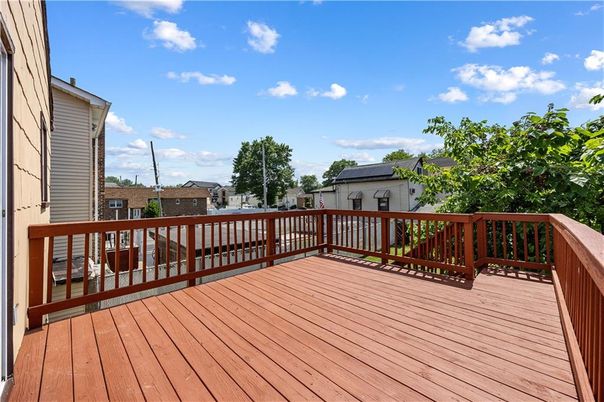 Exterior, Wood Texture Flooring
