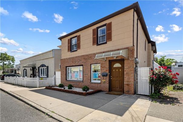 Exterior, Facade, Brick Facade, Modern