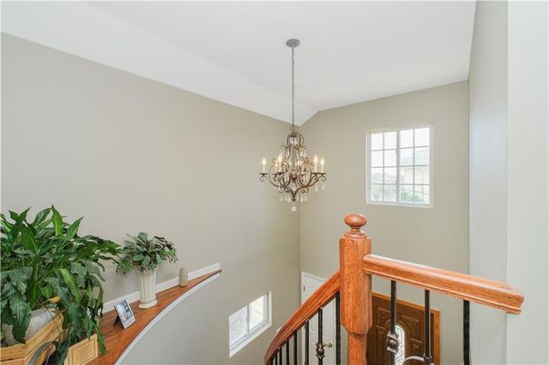 Chandelier, Interior