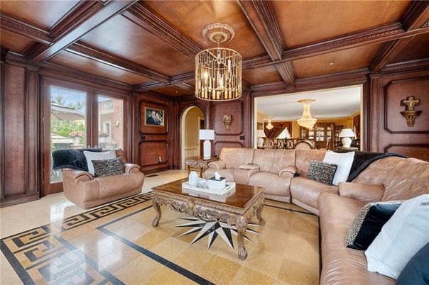 Chandelier, Interior, Living room, Recessed Lighting, Wooden Beams, Wooden Ceilings, Wooden Walls