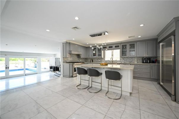 Interior, Kitchen, Pendant Lights, Recessed Lighting, Stainless Steel Appliances