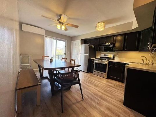 Dining room, Interior, Kitchen, Stainless Steel Appliances, Wood Texture Flooring