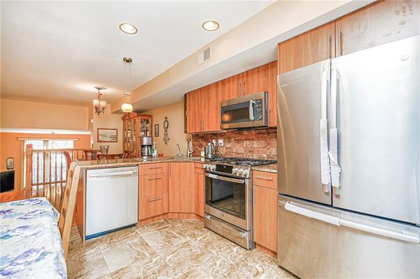 Interior, Kitchen, Pendant Lights, Recessed Lighting, Stainless Steel Appliances