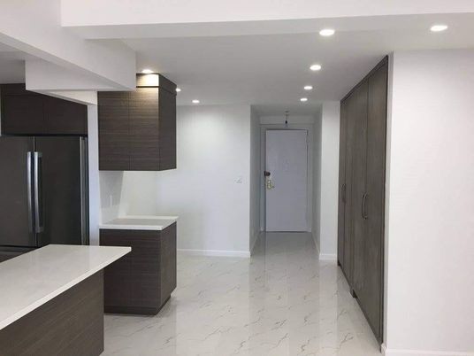 Interior, Kitchen, Marble, Recessed Lighting