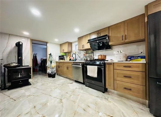 Interior, Kitchen, Marble, Recessed Lighting
