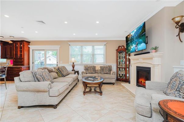 Fireplace, Interior, Living room, Recessed Lighting