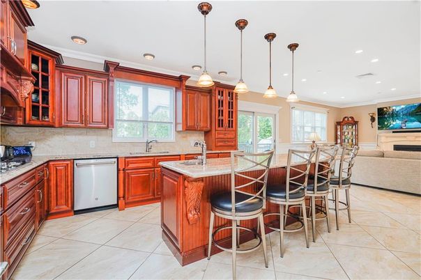 Interior, Kitchen, Pendant Lights, Recessed Lighting, Stainless Steel Appliances