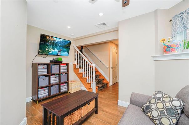Interior, Recessed Lighting, Wood Texture Flooring