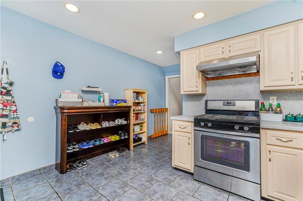 Interior, Kitchen, Recessed Lighting