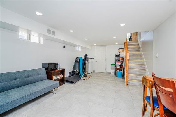 Interior, Recessed Lighting