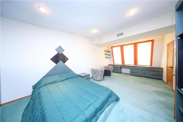 Bedroom, Interior, Recessed Lighting