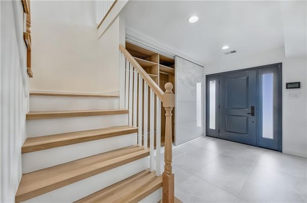 Interior, Recessed Lighting