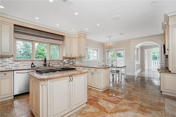 Chandelier, Dining room, Interior, Kitchen, Recessed Lighting