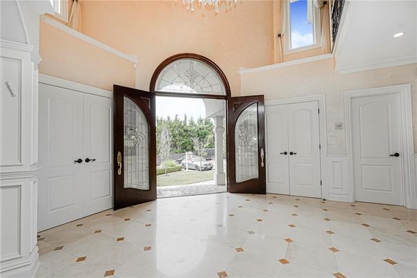 Interior, Recessed Lighting