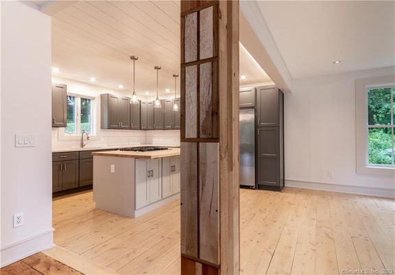 Interior, Kitchen, Pendant Lights, Recessed Lighting, Wood Texture Flooring